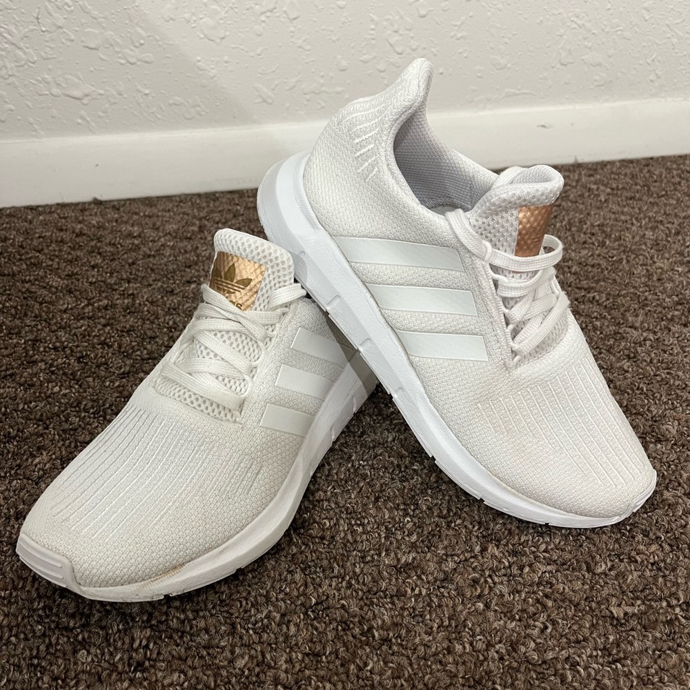 Used White Adidas Tennis Shoes